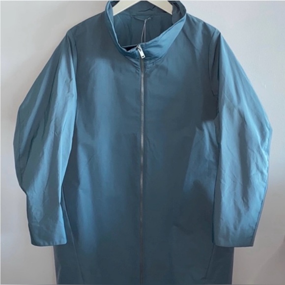 COS nylon coat w/funnel neck collar - Picture 2 of 2